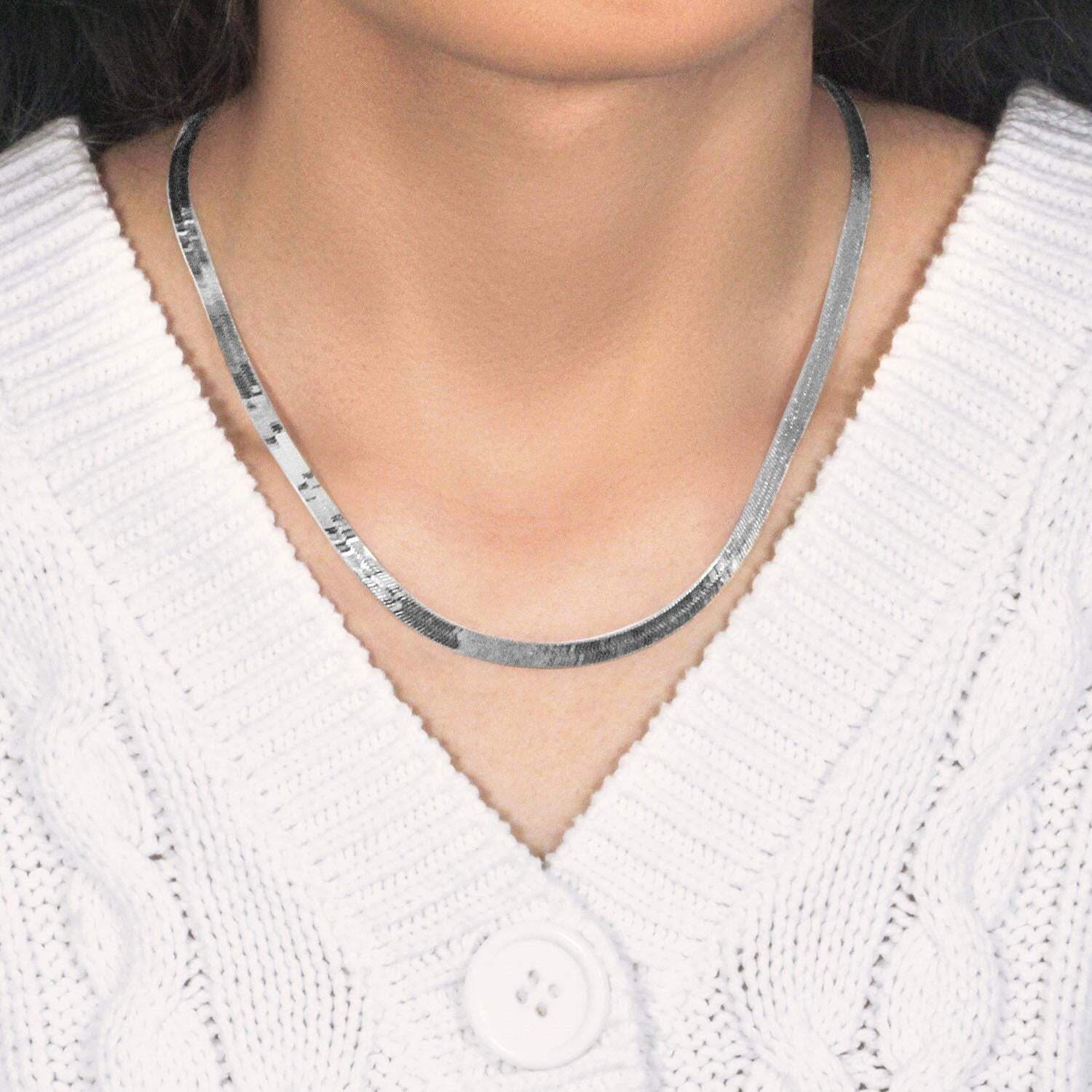 14k White Gold Super Flex Herringbone Chain (4.60 mm) - Image 4
