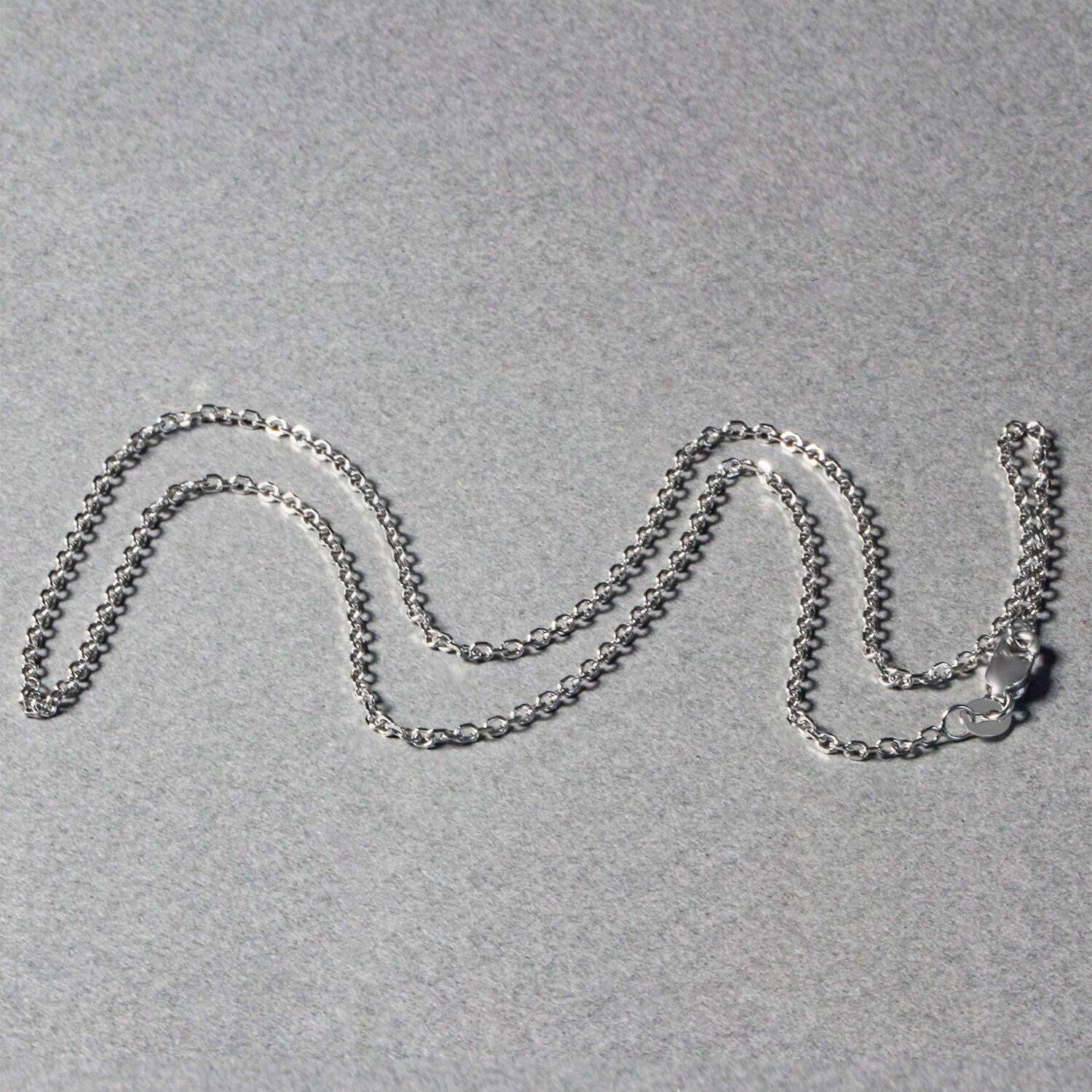 18k White Gold Diamond Cut Cable Link Chain (1.40 mm) - Image 3