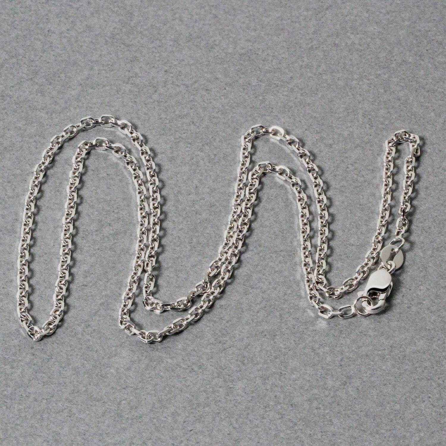18k White Gold Diamond Cut Cable Link Chain (1.90 mm) - Image 3