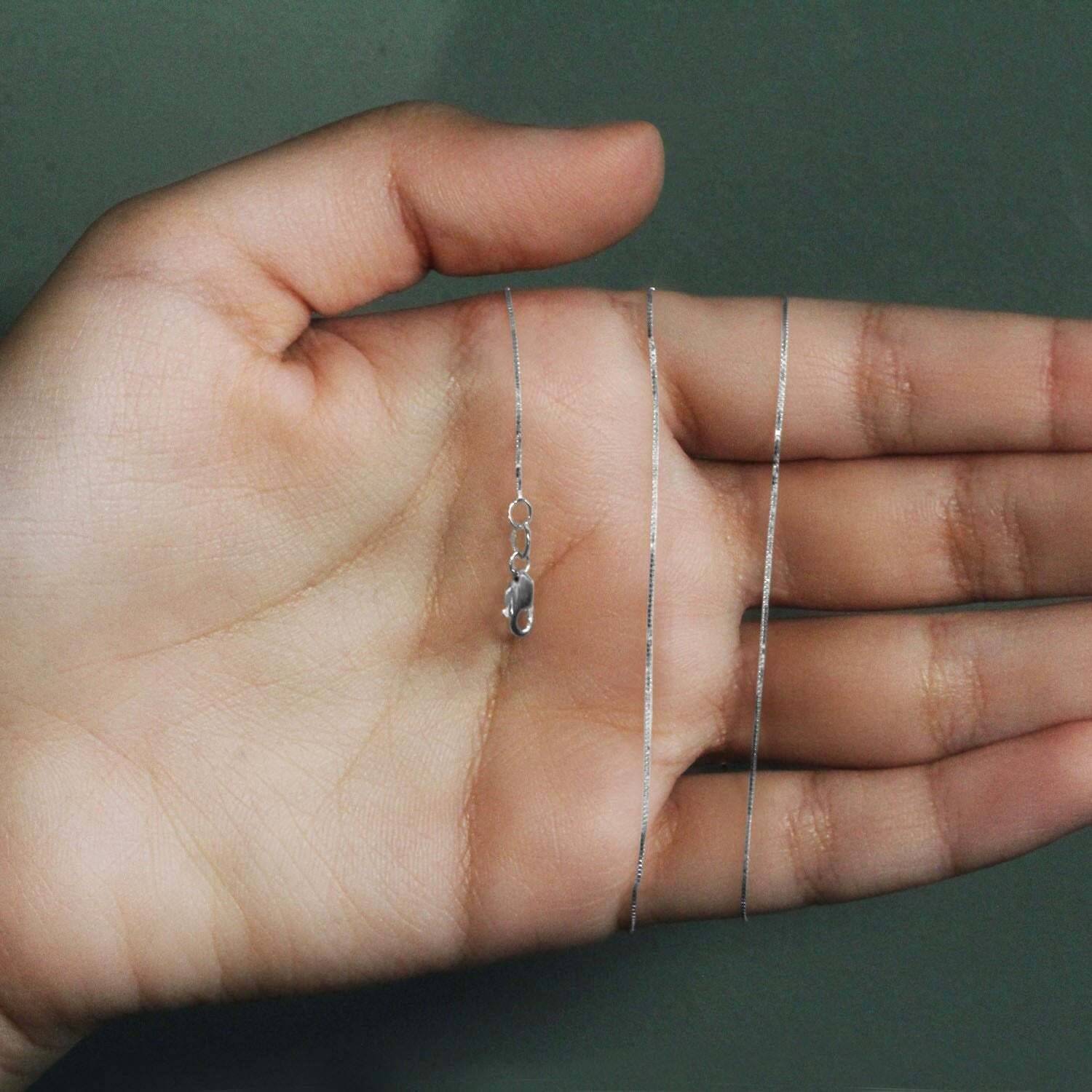 18k White Gold Box Chain 0.6mm (0.60 mm) - Image 6