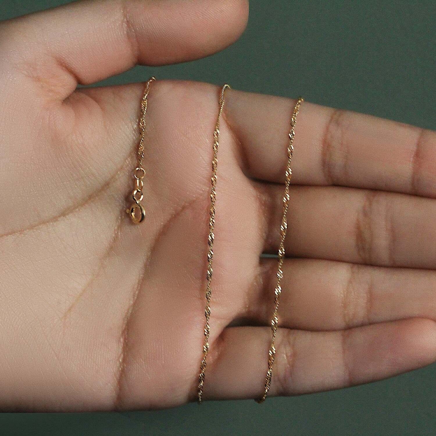 14k Yellow Gold Singapore Chain (1.30 mm) - Image 5
