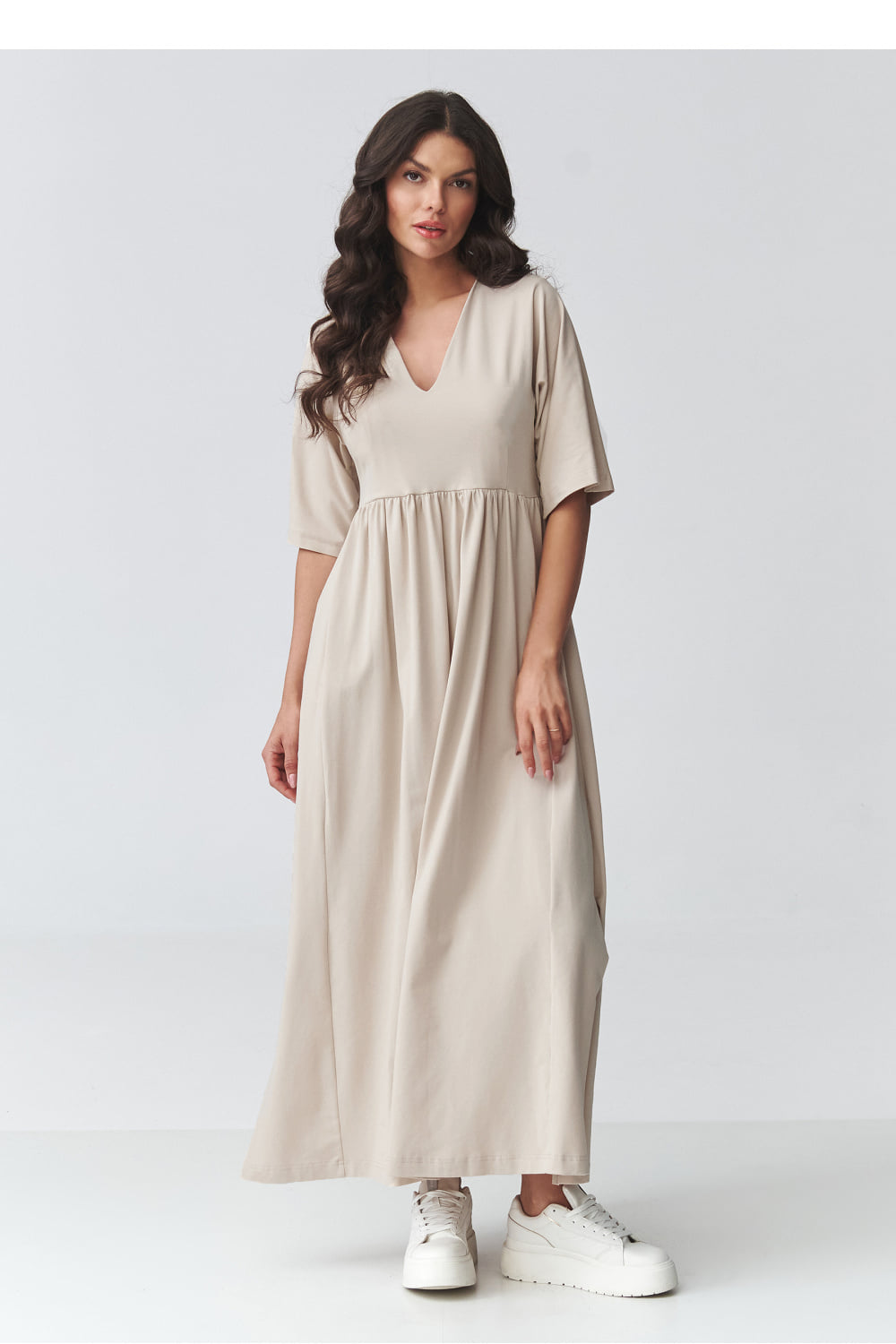 beige - Daydress model 225698 Makadamia
