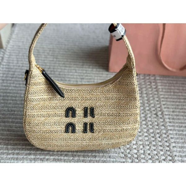 Color: Black - Designer Bag Woven Armpit Bag Small Capacity Zipper Letter Vacation Bag For Woman CYX041701