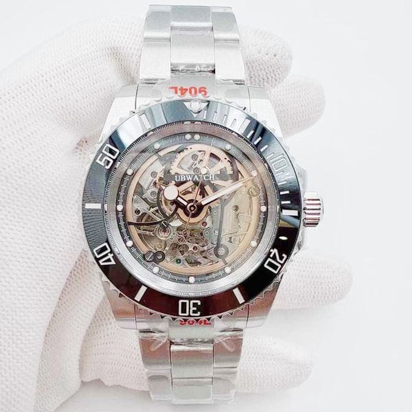 Color: Red - 40MM Automatic Movement Sapphire Crystal Mens Watches Skeleton Design Transparent Dial Men's Wriswatches