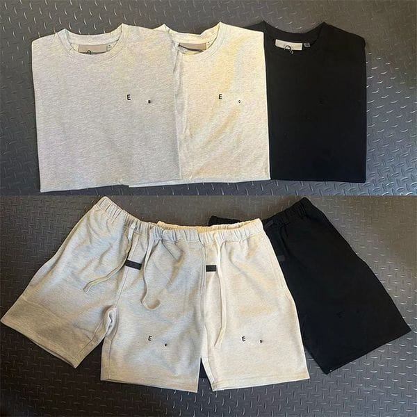 Color: Khaki 02 - Size: M - Designer Mens Tracksuit Flocking Letter Print Cotton T Shirt Shorts Set Summer Sports Breathable Basketball Suit Men Streewear