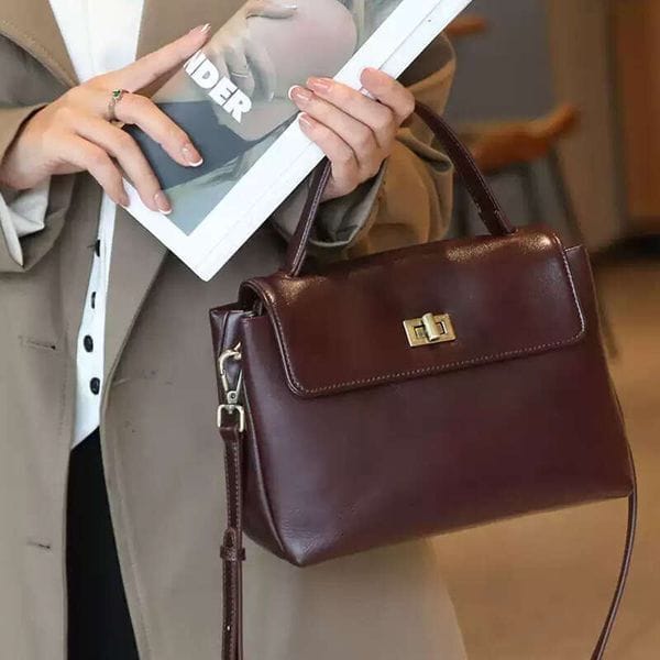 Color: Wine Red - Luxury bag, designer bag, handbag, Hobo women's new versatile and high-end crossbody bag, fashionable commuting shoulder bag, leather single handle bag