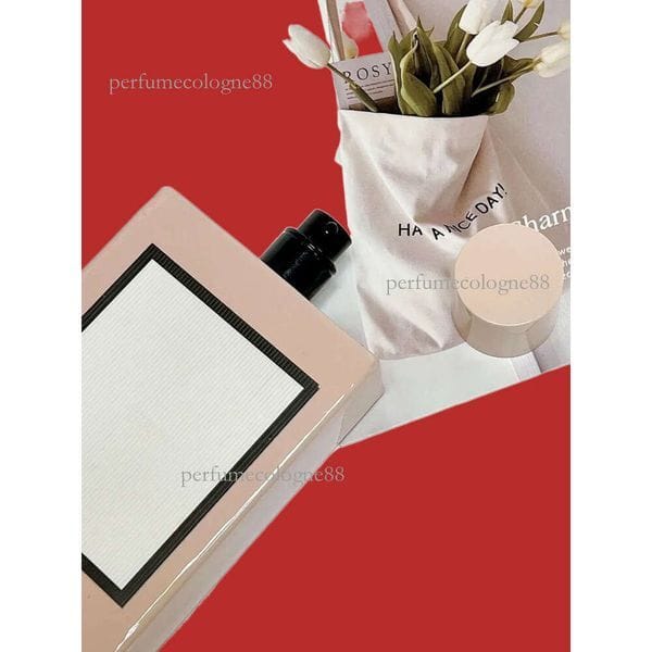 Piglet bag perfume Love story Yellow ribbon set Brand Women Perfume 30ml with 3pcs Set Eau De Parfum Long Lasting Smell EDP Woman Cologne Spray Fragrance Gift